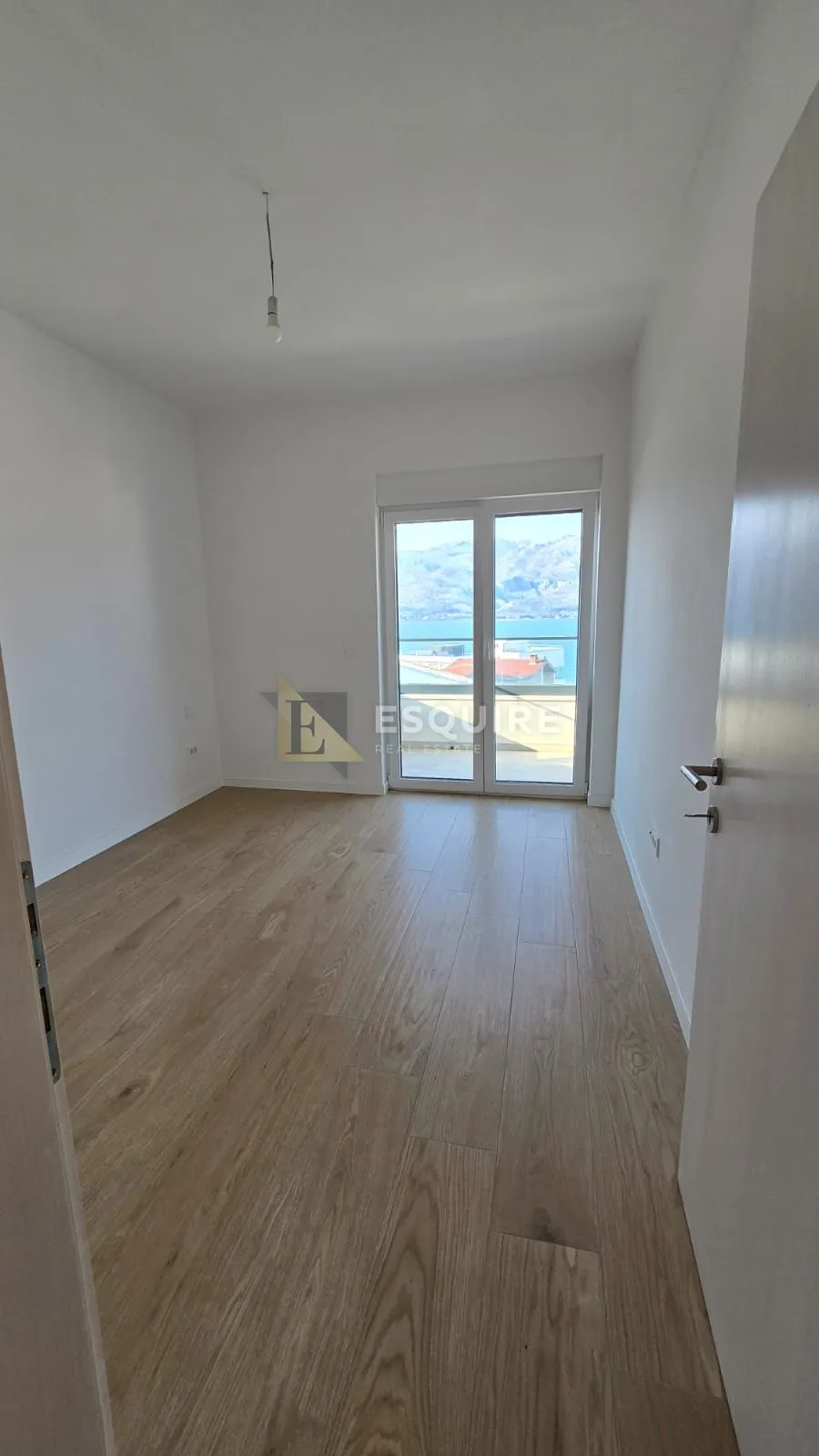 vinjerac - trosoban penthouse s krovnom terasom i panoramskim pogledom na more!! - slika 7