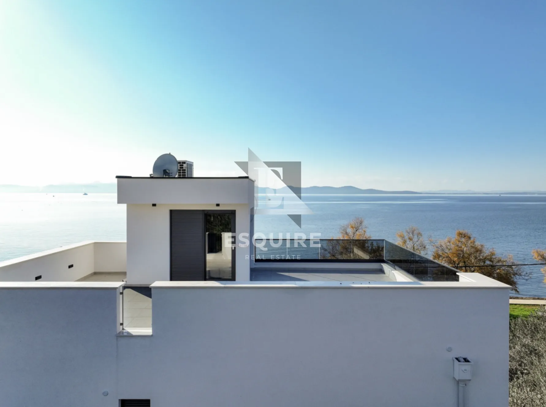 zadar - diklo - četverosobna vila 1. red do mora - 150m2 - slika 39