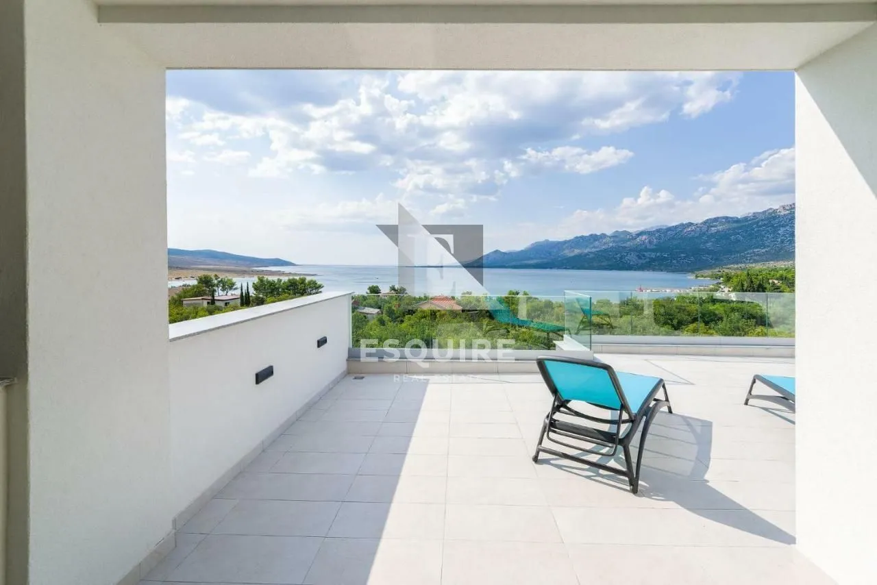rovanjska - vila katnica s bazenom i velikim vrtom u blizini mora - 270m2 - slika 40