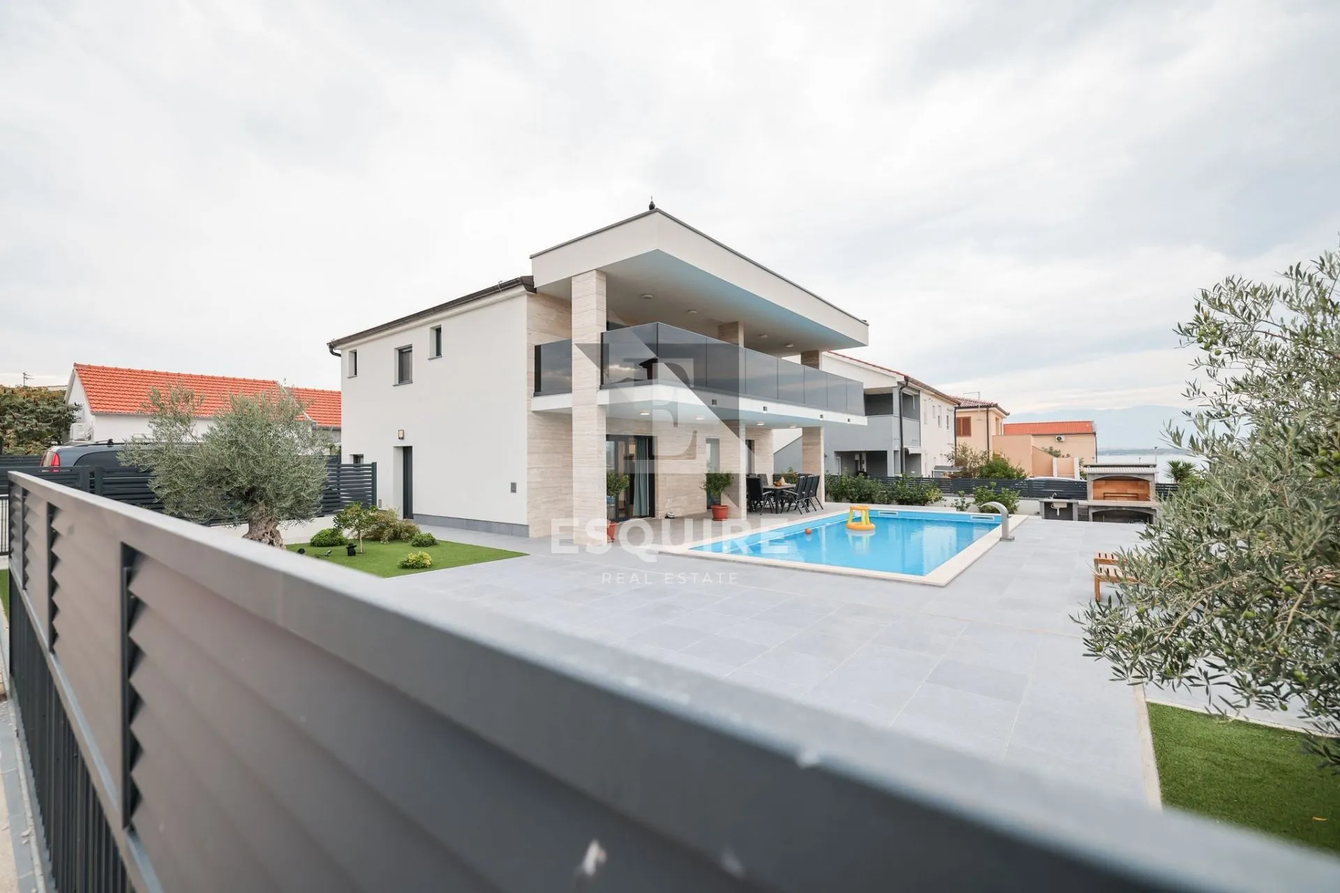 vir - luksuzna vila s bazenom 150m od plaže - 255m2 - slika 5
