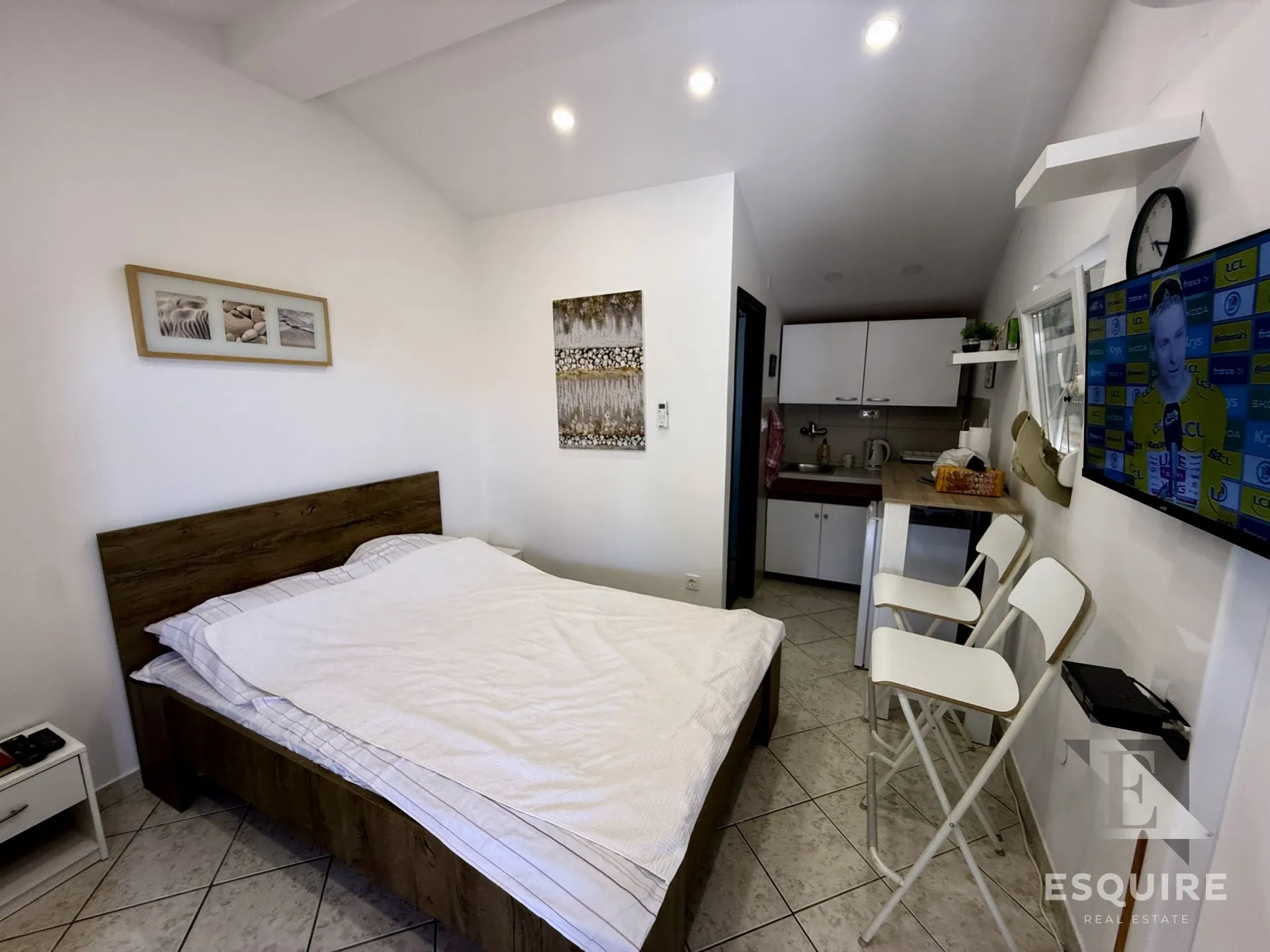 privlaka – škrapavac, namještena kuća s tri stana, 500 m od mora - slika 28