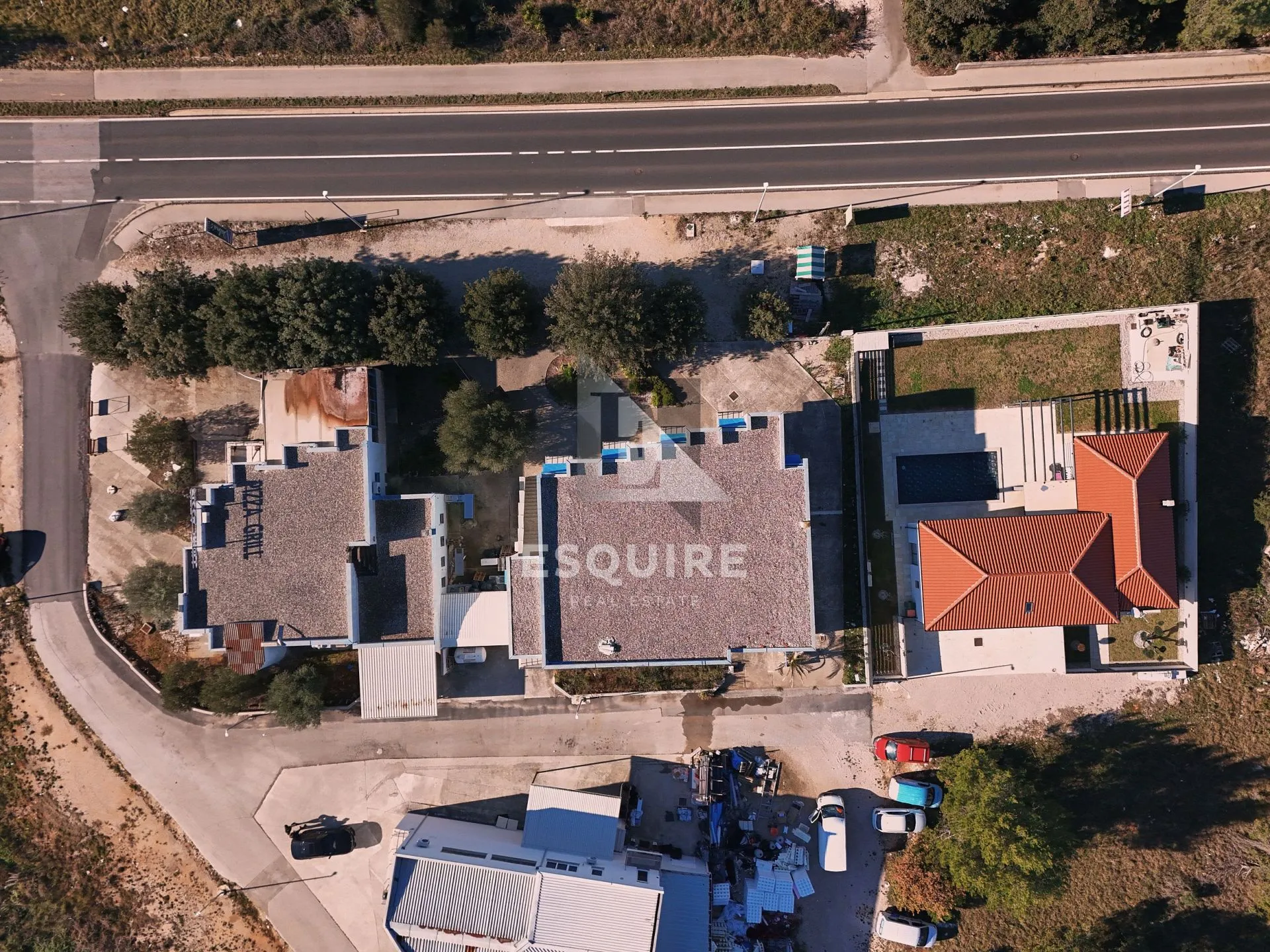 zaton - dvije poslovno stambene zgrade - 1200m2 - slika 30