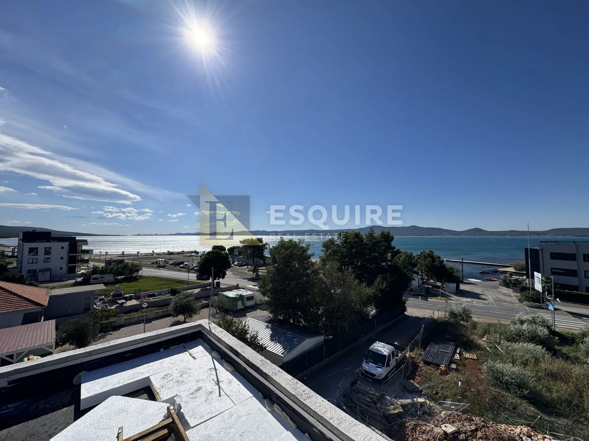 zadar - sukošan penthouse s201 prvi red do mora - 249m2 - slika 11