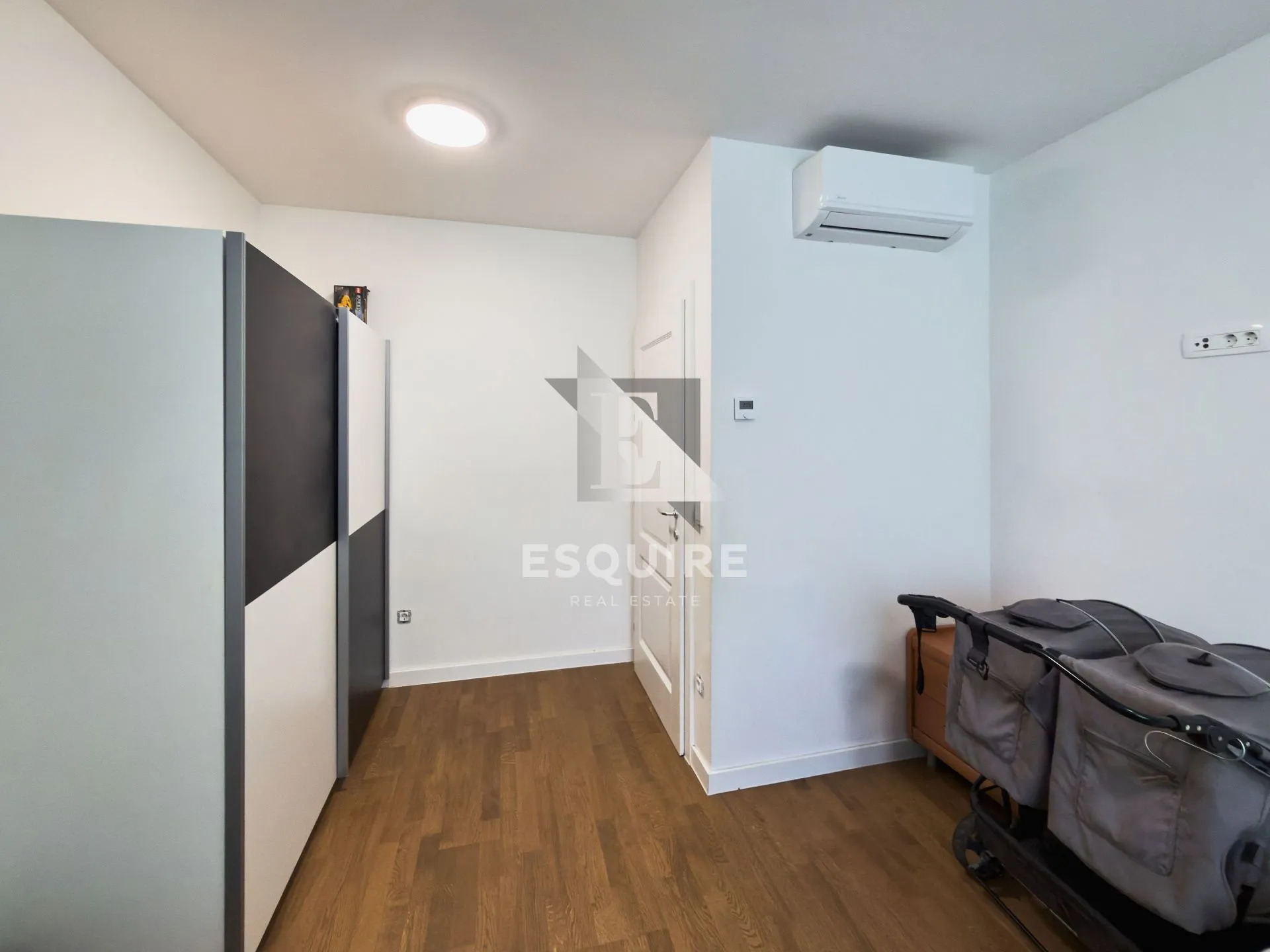murvica - trosobna prizemnica s velikom okućnicom i bazenom - 235m2 - slika 13