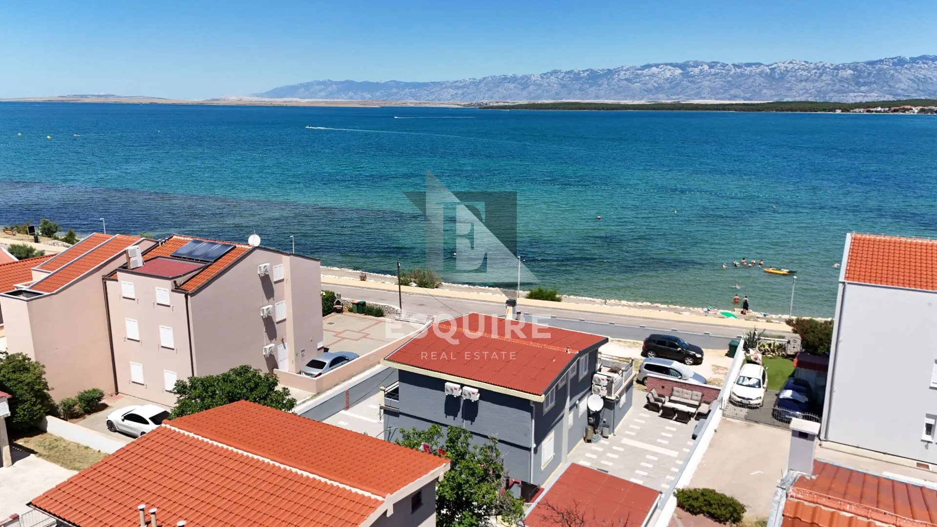 nin - apartmanska kuća 1. red do mora - 240m2 - slika 2