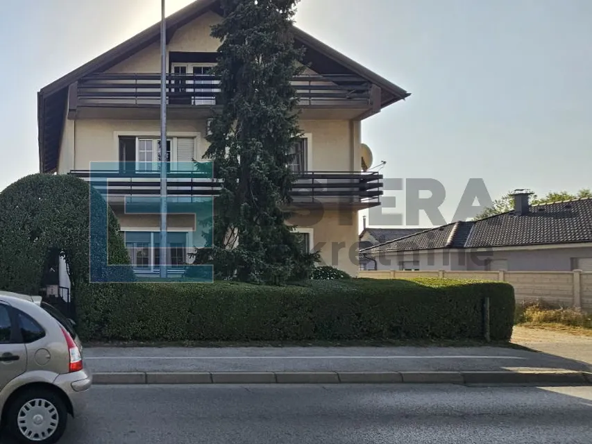 kuća 250 m2 prodaja varaždin, vrt, 3 parkinga + garaža - slika 15