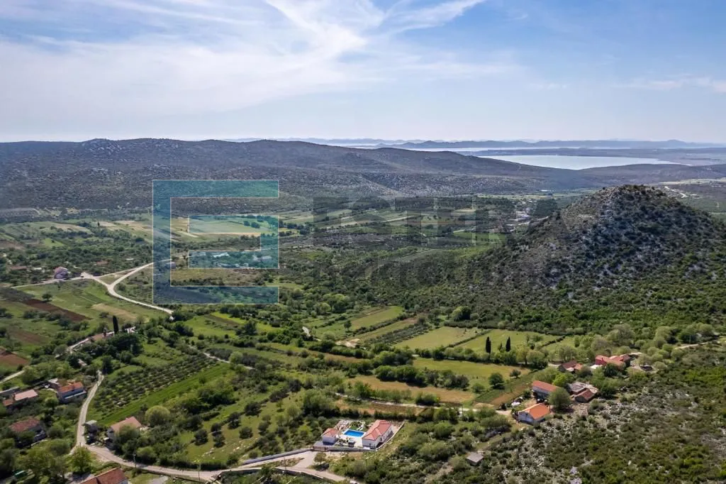 vila prodaja biogradsko zaleđe- odlična lokacija 120 m2, 859 m2 okuć. - slika 18