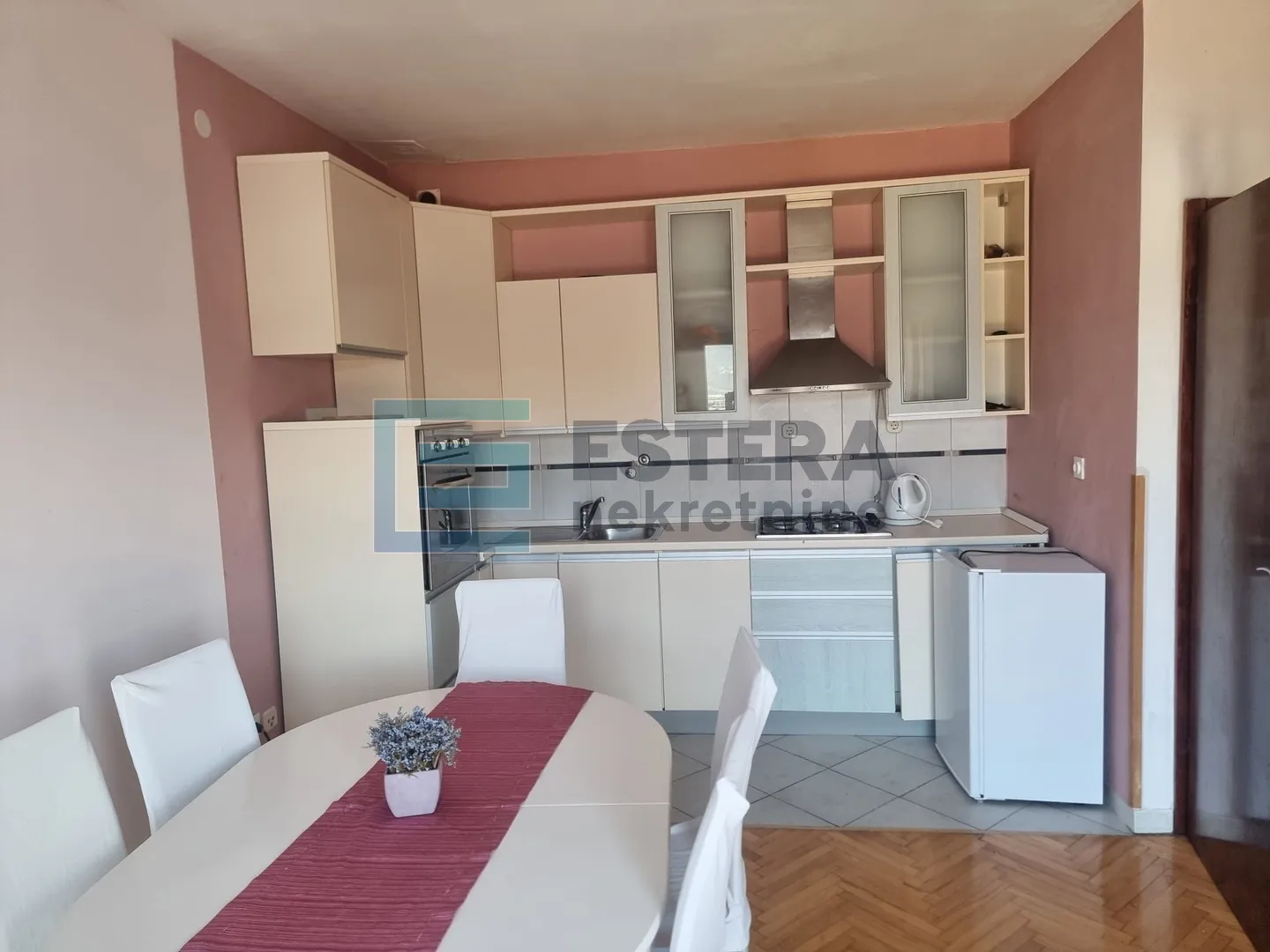 prodaja čiovo kuća s 5 apartmana 200 m od mora, otvoren pogled na more - slika 4