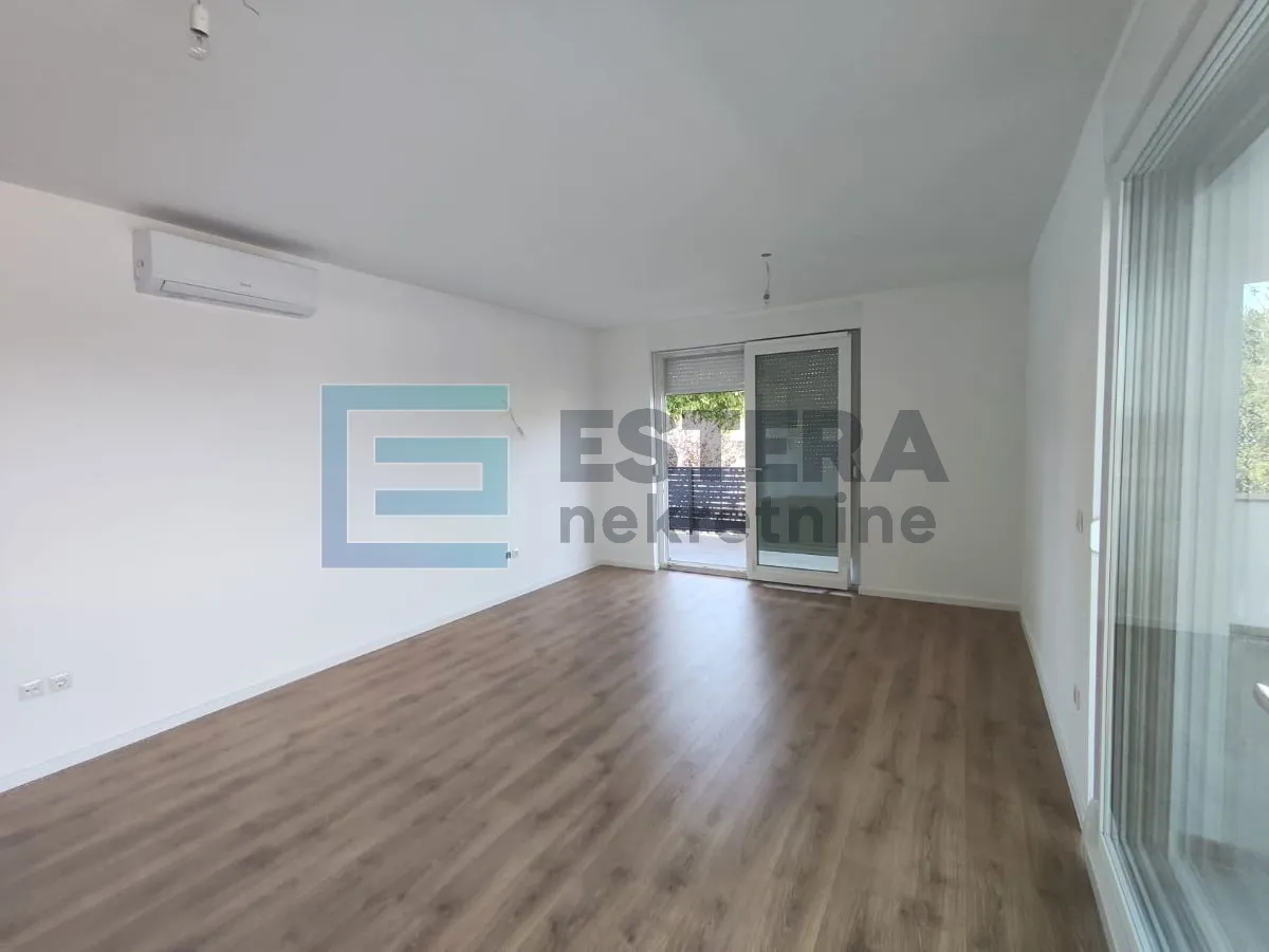 trosoban stan novogradnja (penthouse) 103,71 m2 novi marof - slika 3