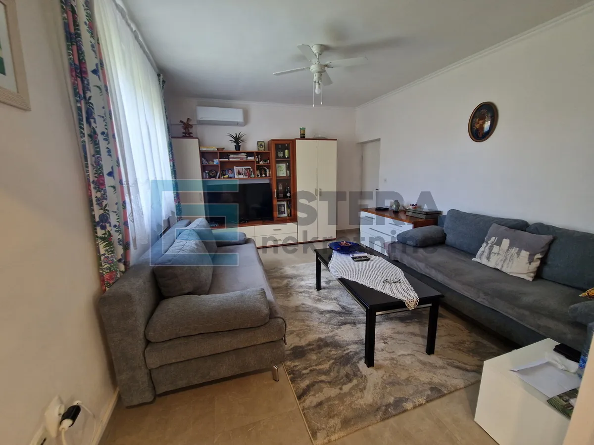 kuća 222 m2 + 82 m2 prodaja biograd na moru, kuća s garažom i pomoćnim objektom, - slika 19