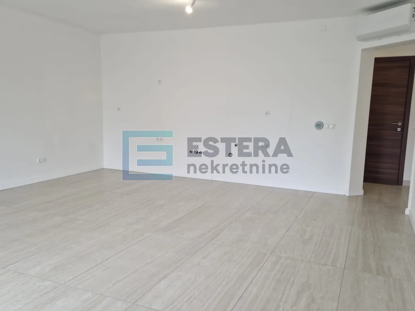 apartman 87 m2 prodaja privlaka, 3s, 1. kat, balkon, parking, 150 m od mora - slika 5