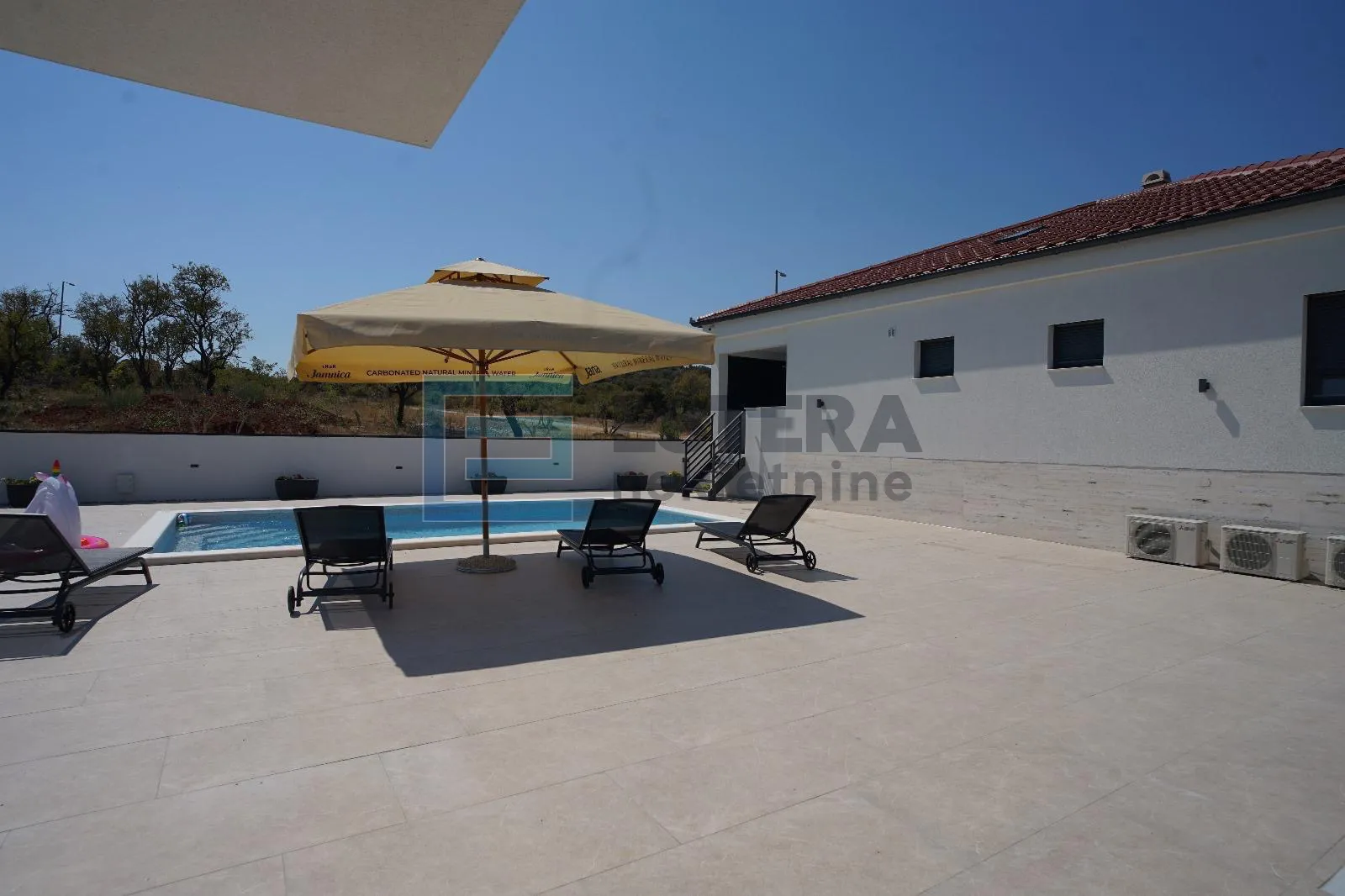 villa s bazenom, biograd n/m okolica, prodaja - slika 8