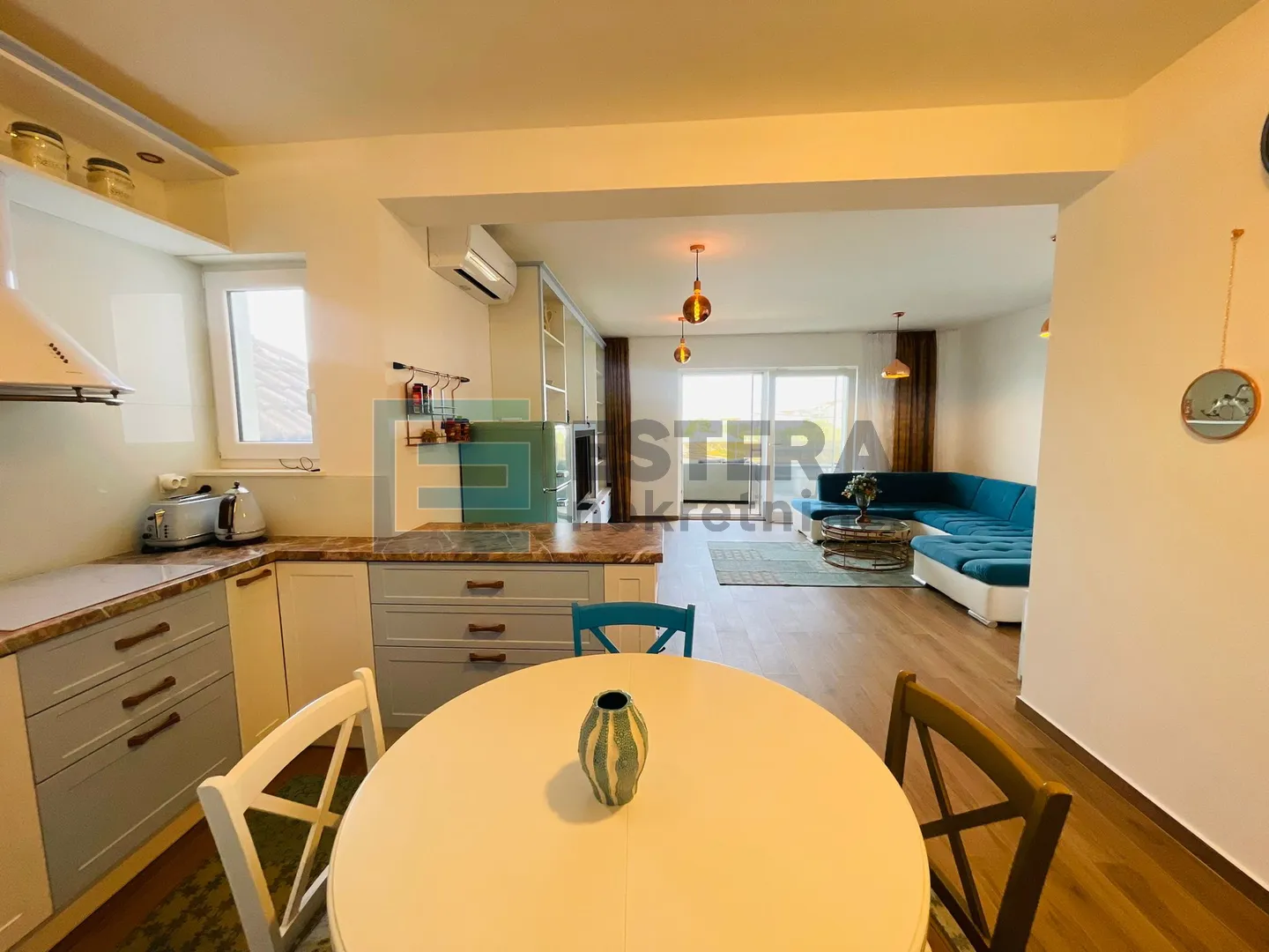 apartman 90 m2 prodaja lučina, otok pašman, prvi red do mora, garaža, 3s - slika 11