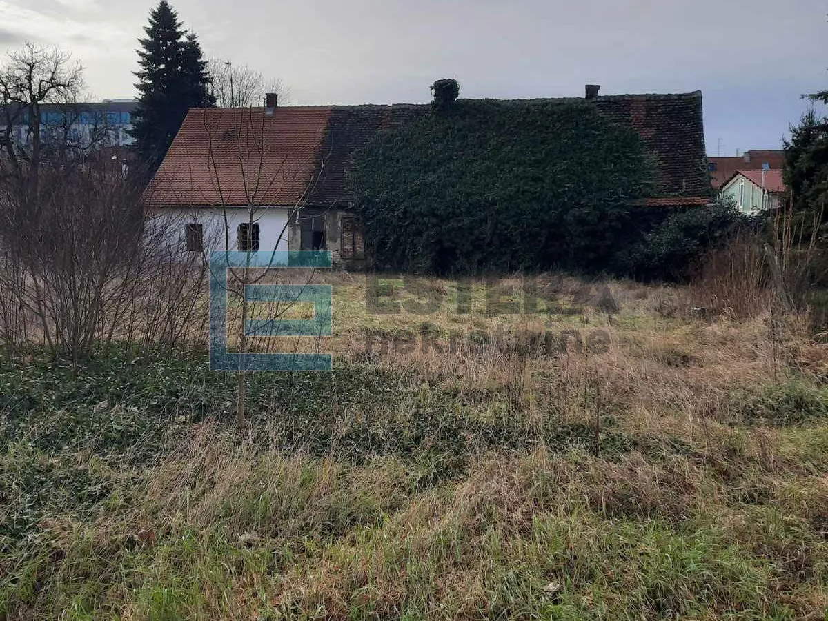 građevinsko zemljište prodaja 2486 m2 varaždin - centar - slika 3