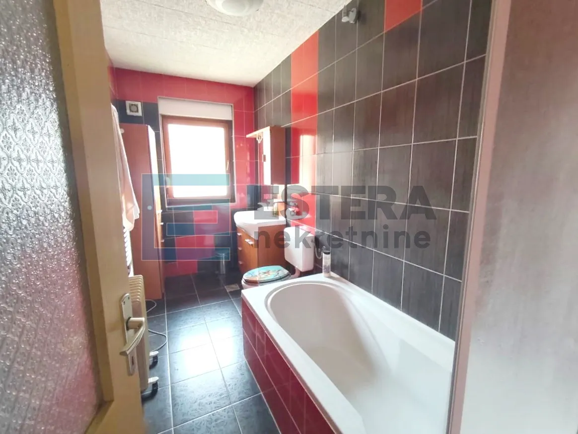kuća prodaja, varaždin (hallerova aleja) top lokacija, 309,78 m2 - slika 18