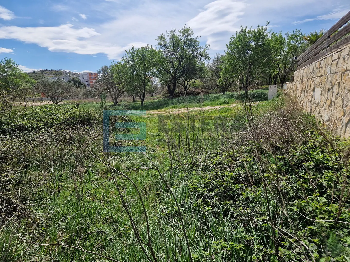 zemljište građevinsko prodaja 500 m2, dolaške drage, 500 m od mora - slika 3