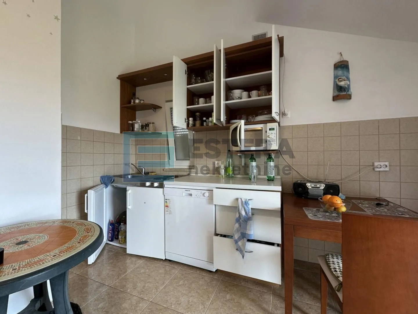 prodaja apartman zaton, 84 m2, 3s, parking, 2. kat, 200 m od mora - slika 4