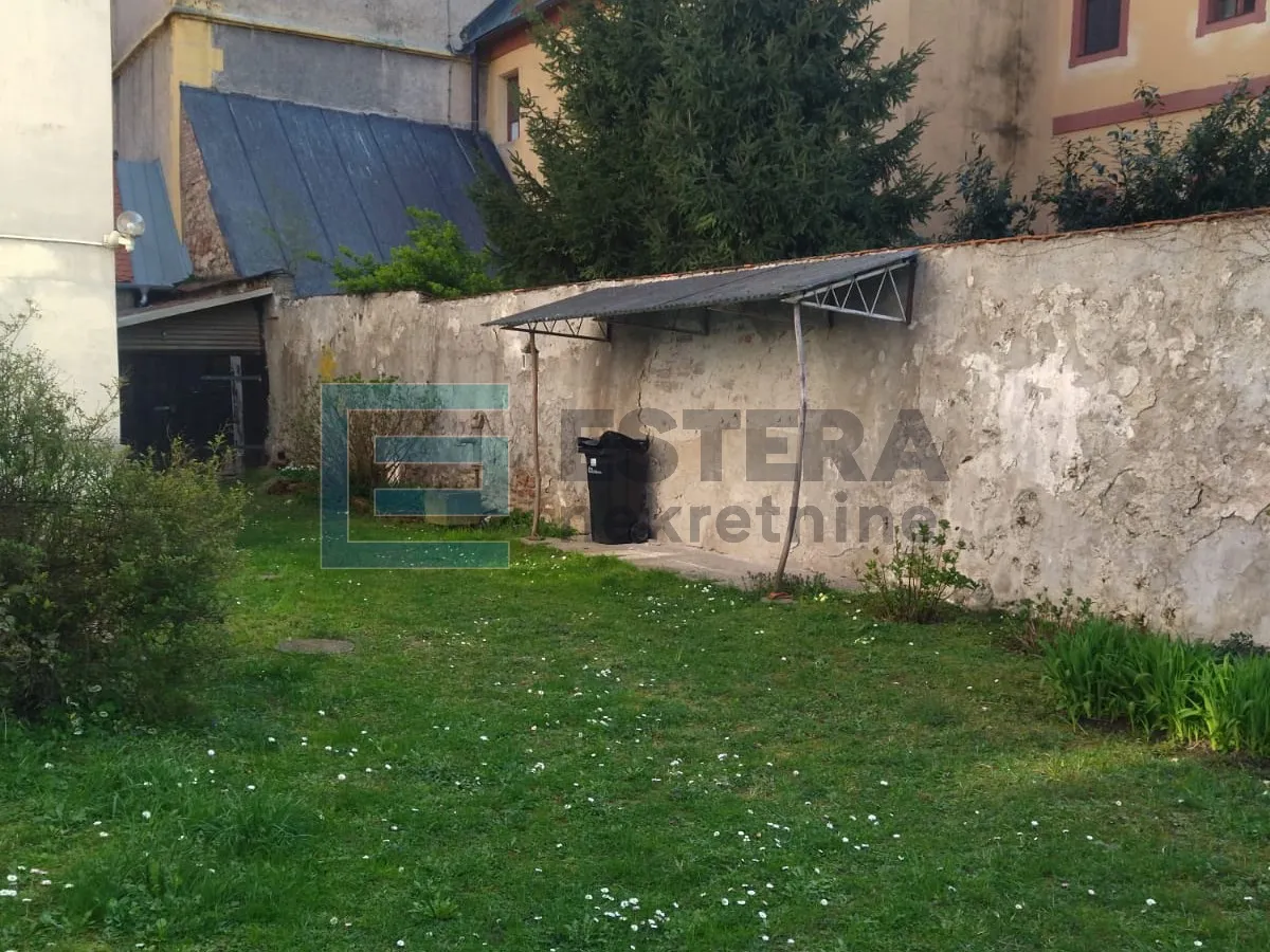 stan prodaja varaždin, 153 m2 centar, 3s, 1. kat, za adaptaciju - slika 14