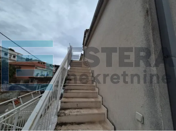 kuća sa 4 jedinice prodaja čiovo, 444 m2 - slika 31