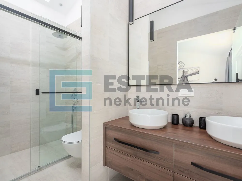luksuzna kuća unutrašnjost istre 450 m2 - slika 23