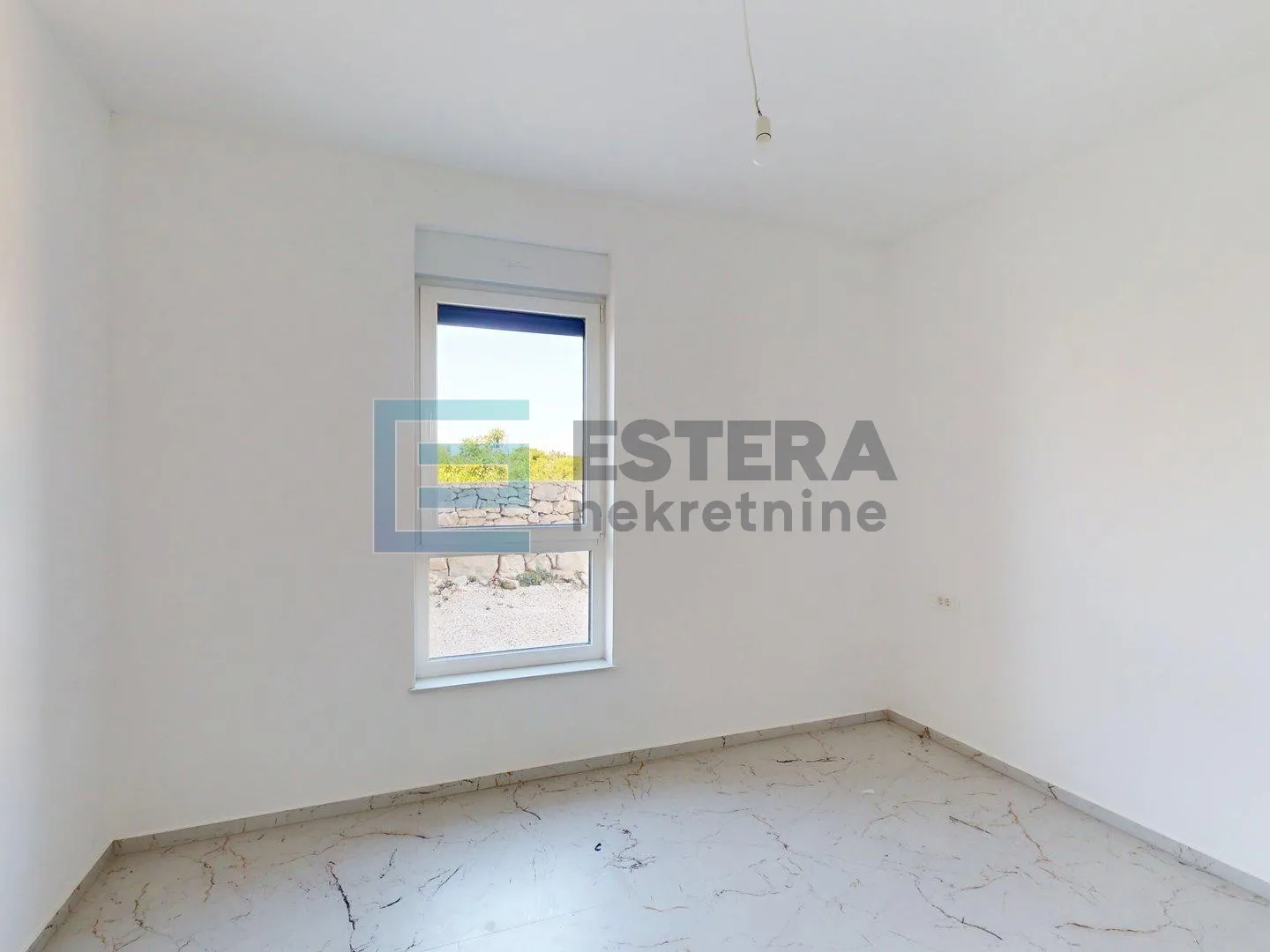 apartman s bazenom - novalja - pogled na more! - slika 10