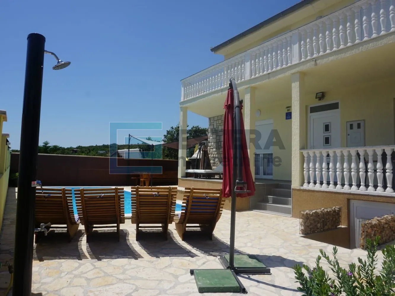 prodaja kuća sa bazenom polača, 150 m2 - slika 5