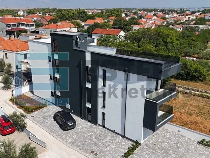 vir prodaja apartman sa okućnicom, 100 m2, 3s, 2 parkinga - slika 2