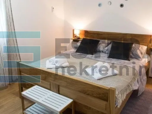 prodaja kuća za odmor 160 m2, bazen, perušić benkovački - slika 17