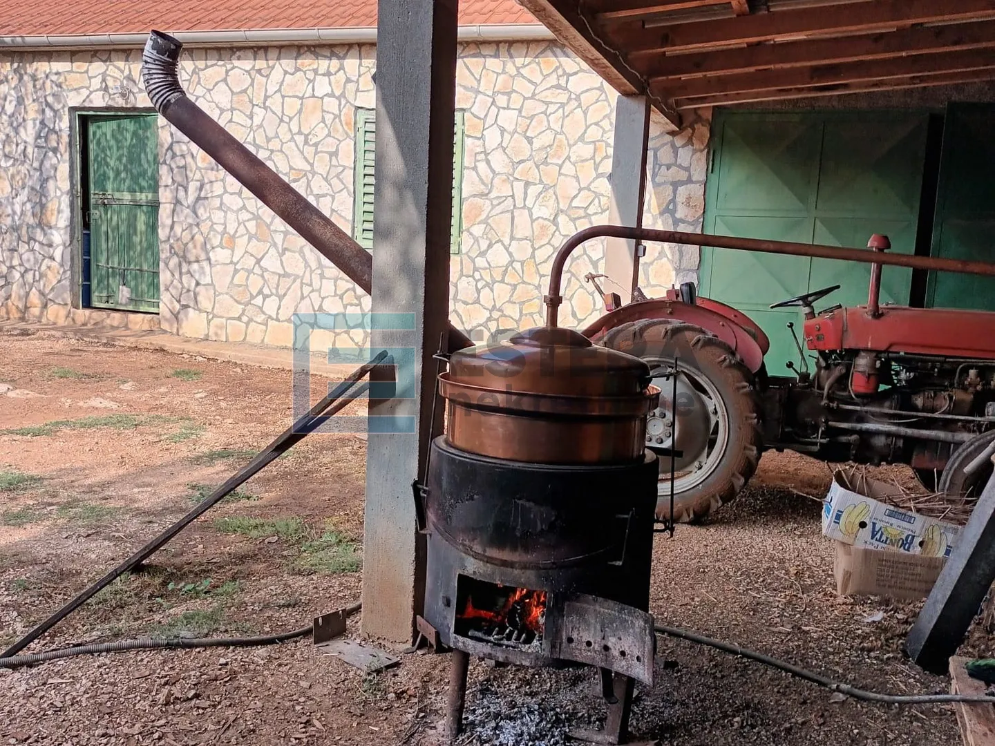 prodaja kuća sa bazenom nadin, 339 m2, imanje 45922 m2 - slika 17