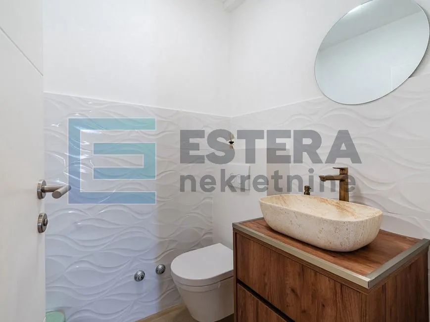 prodaja luksuzna vila sa bazenom, 300 m2, 5 soba, 6 kupaonica - slika 27