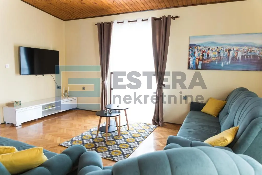 prodaja kuća za odmor 160 m2, perušić - slika 17