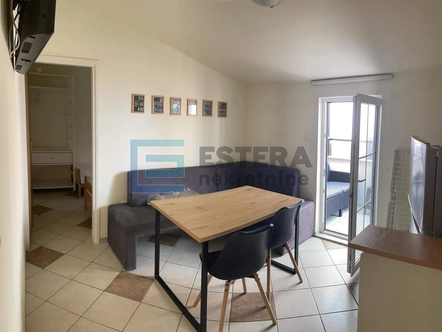 kuća prodaja vir, 4 apartmana, 148 m2, 60 m od mora - slika 20