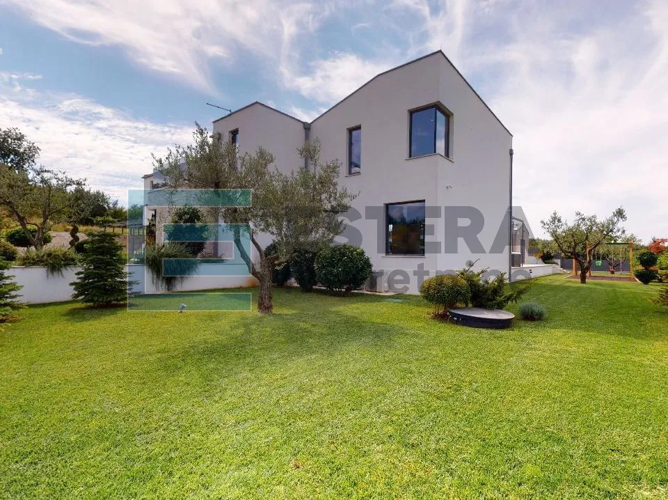 vila unutrašnjost istre 450 m2 - slika 23