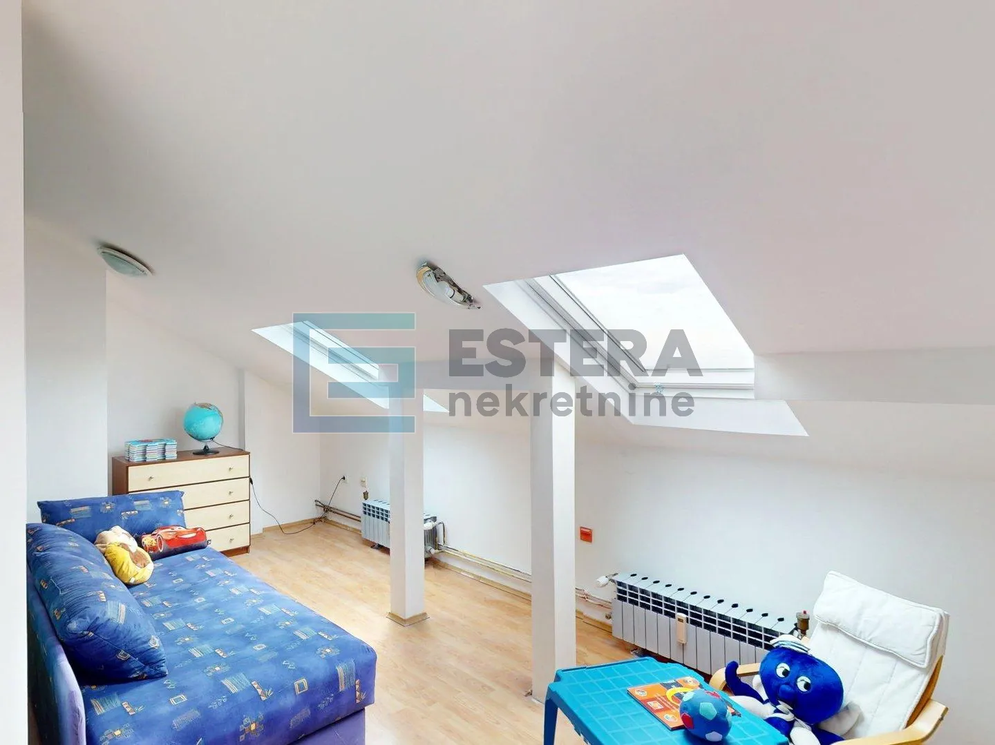 stan prodaja zagreb, malešnica, dvoetažni 135 m2 - slika 15