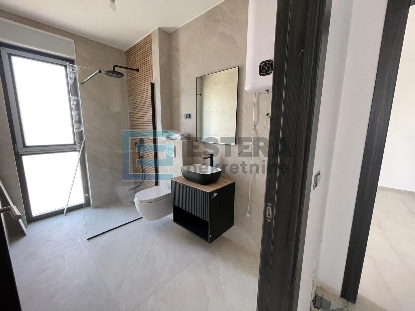 apartman 95 m2 prodaja diklo, zadar, 2. kat, 3s, 2 parkinga, 50 m od mora - slika 9
