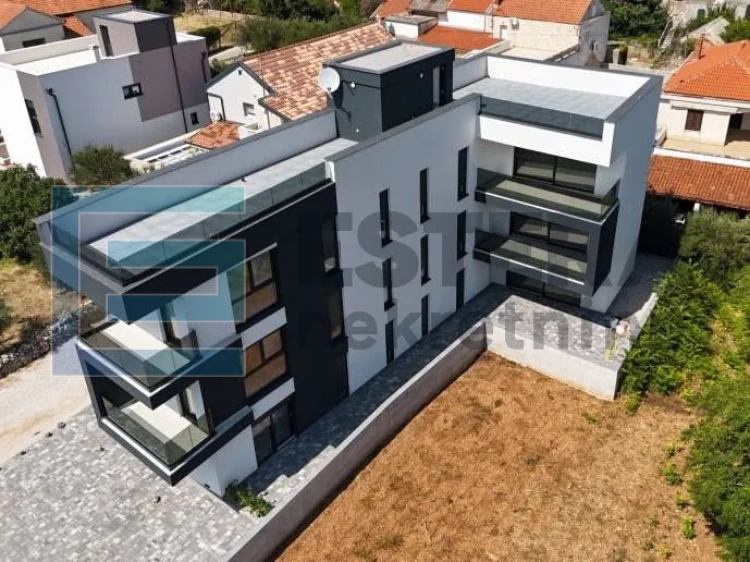 vir prodaja apartman sa okućnicom, 100 m2, 3s, 2 parkinga - slika 3