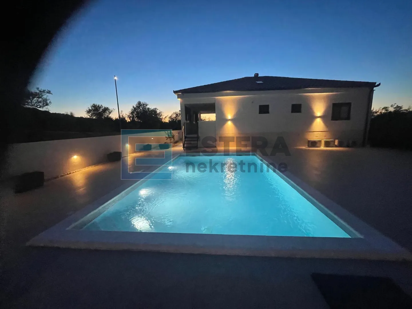 villa s bazenom, biograd n/m okolica, prodaja - slika 32