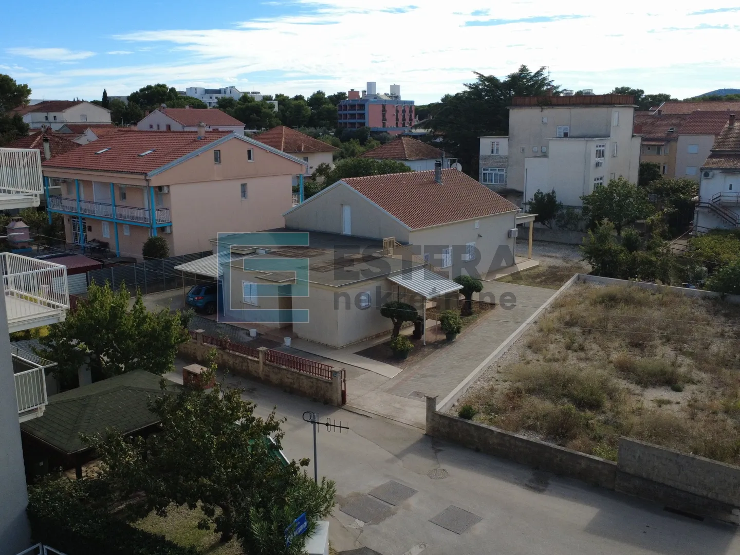 kuća prizemnica s 3 stambene jedinice, 307 m2 biograd n/m prodaja - slika 27