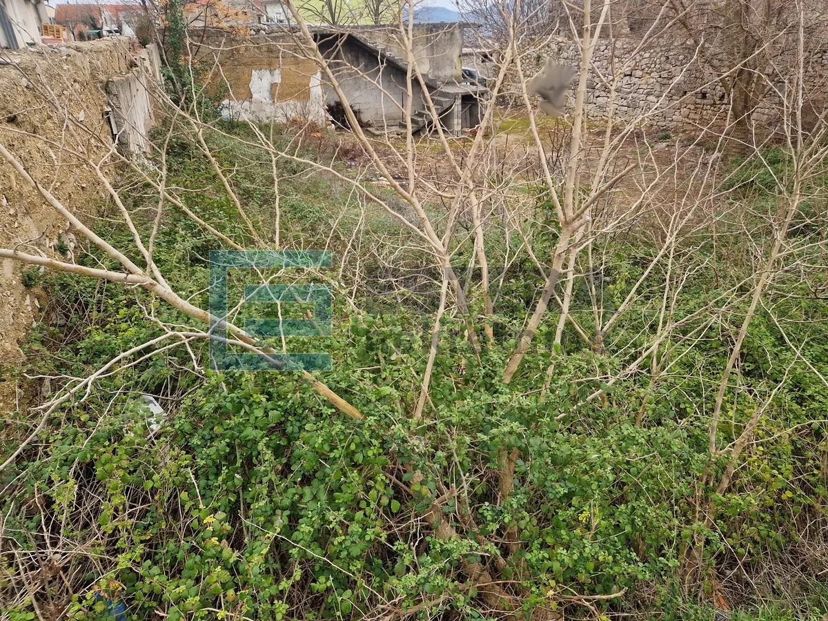 kuća sa zemljištem 128 m2 prodaja polača, kuća za adaptaciju - slika 10