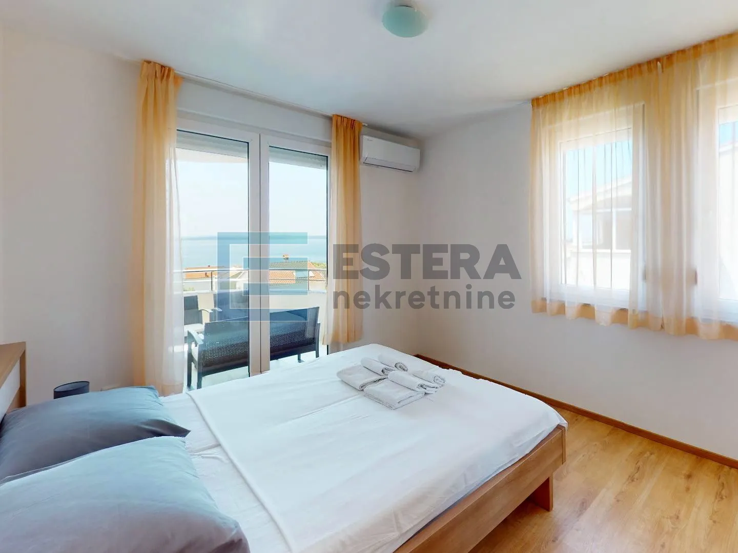 apartmanska kuća s 10 app i bazen! - slika 18