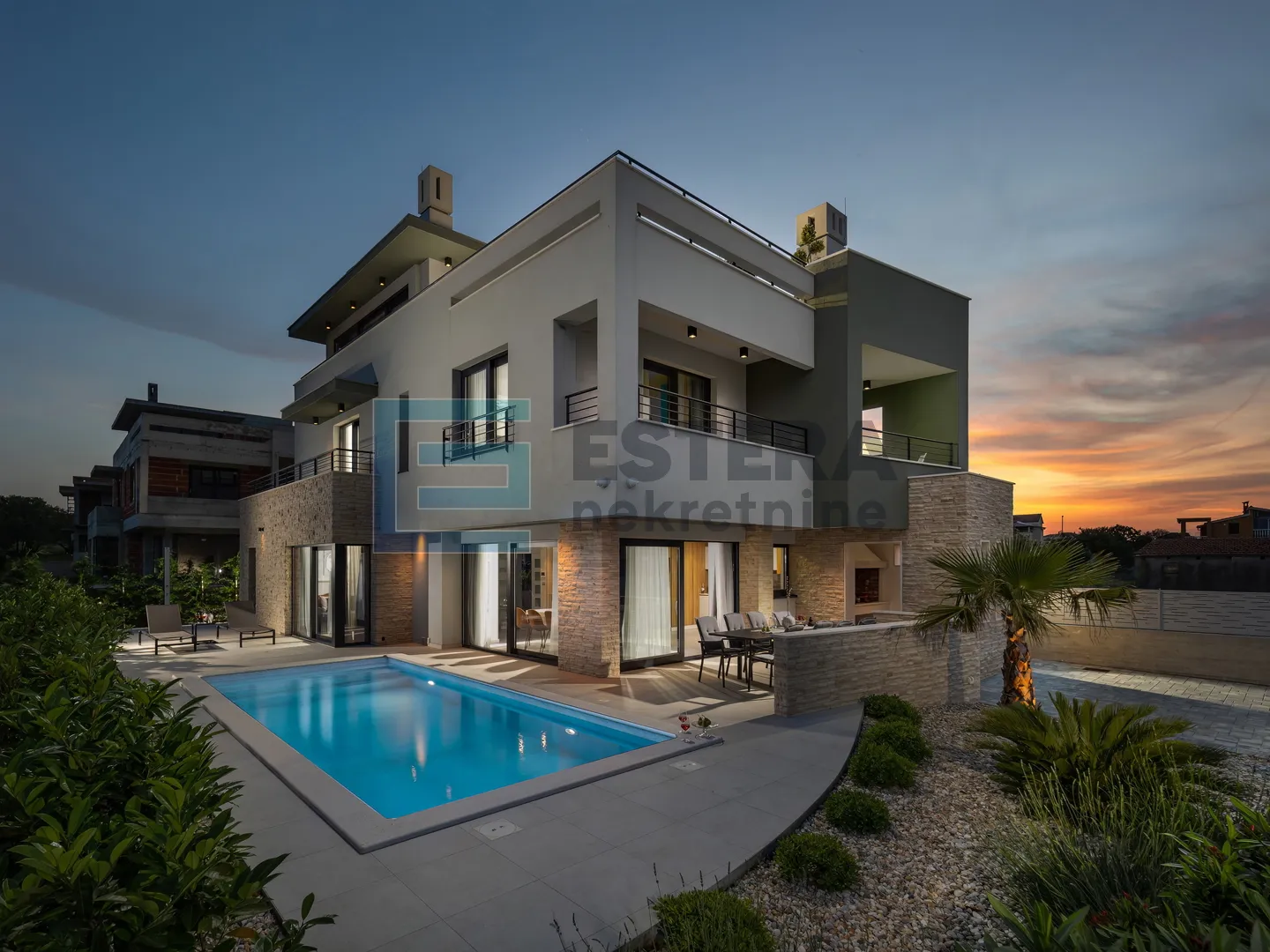 VIla s bazenom PRODAJA Bibinje, Zadar
