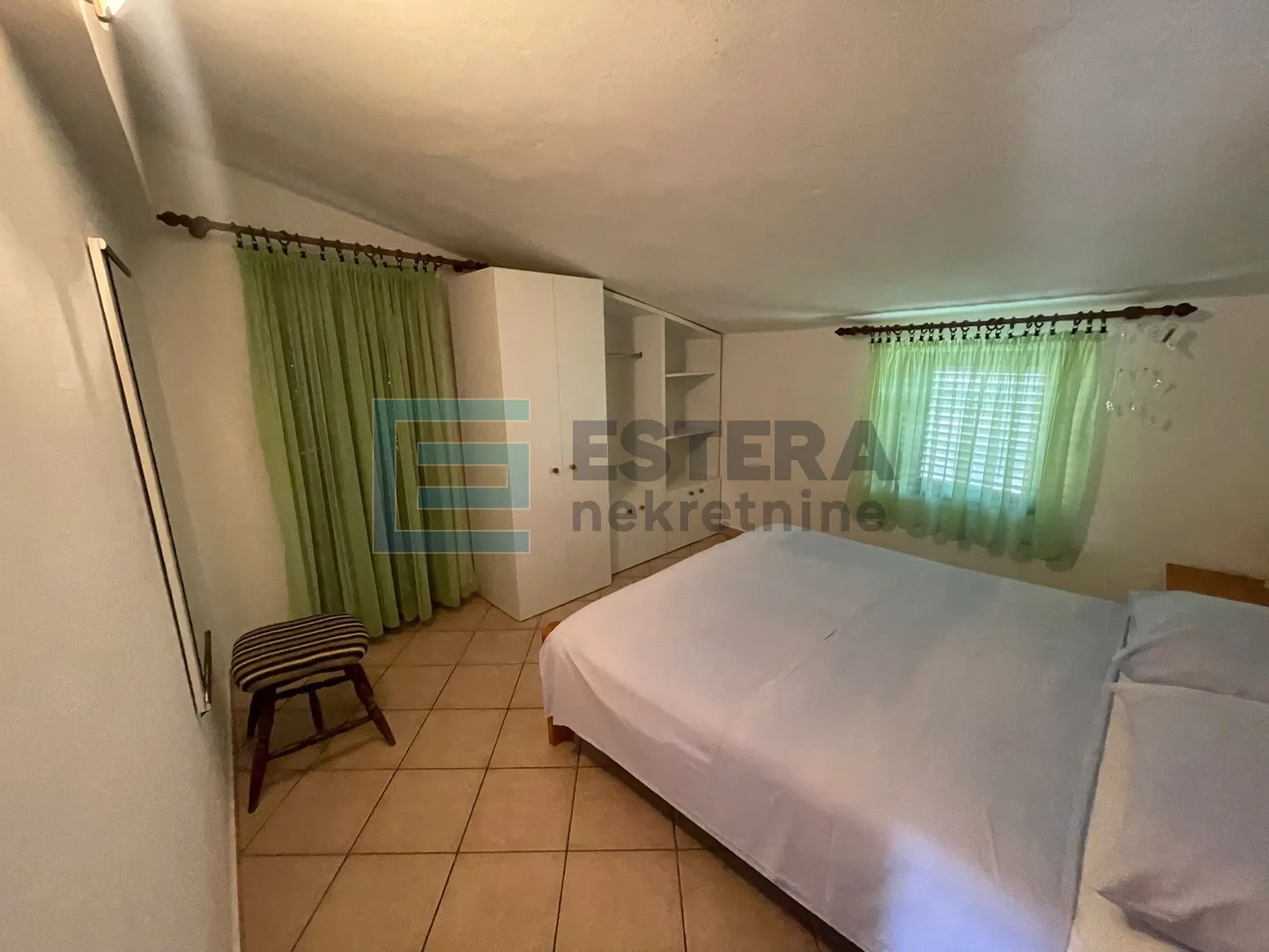 apartmanska kuća 240 m2 prodaja, ugljan, kukljica, 50 m od mora - slika 6