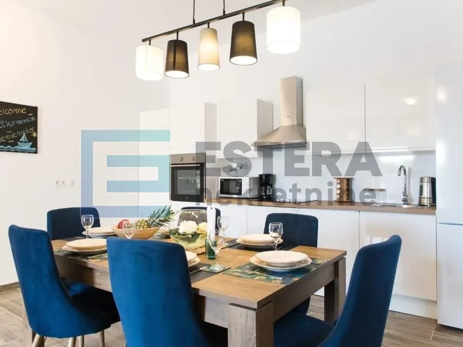 prodaja kuća za odmor 160 m2, bazen, perušić benkovački - slika 12