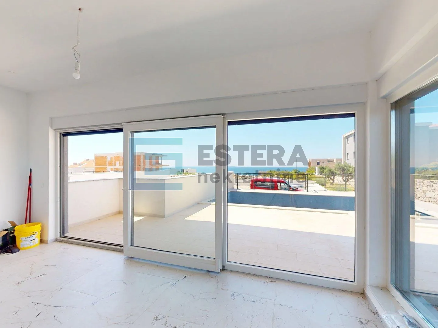 apartman s bazenom - novalja - pogled na more! - slika 6