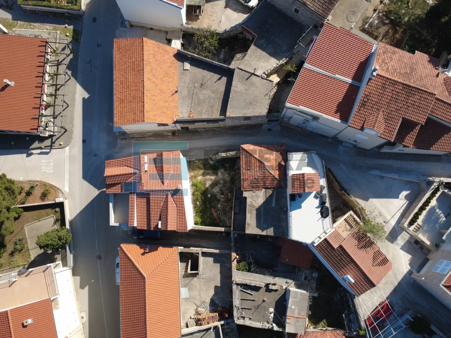stara kuća 104 m2 prodaja tribunj, pravomoćna građ dozvola za kuću 203,01 m2 - slika 8