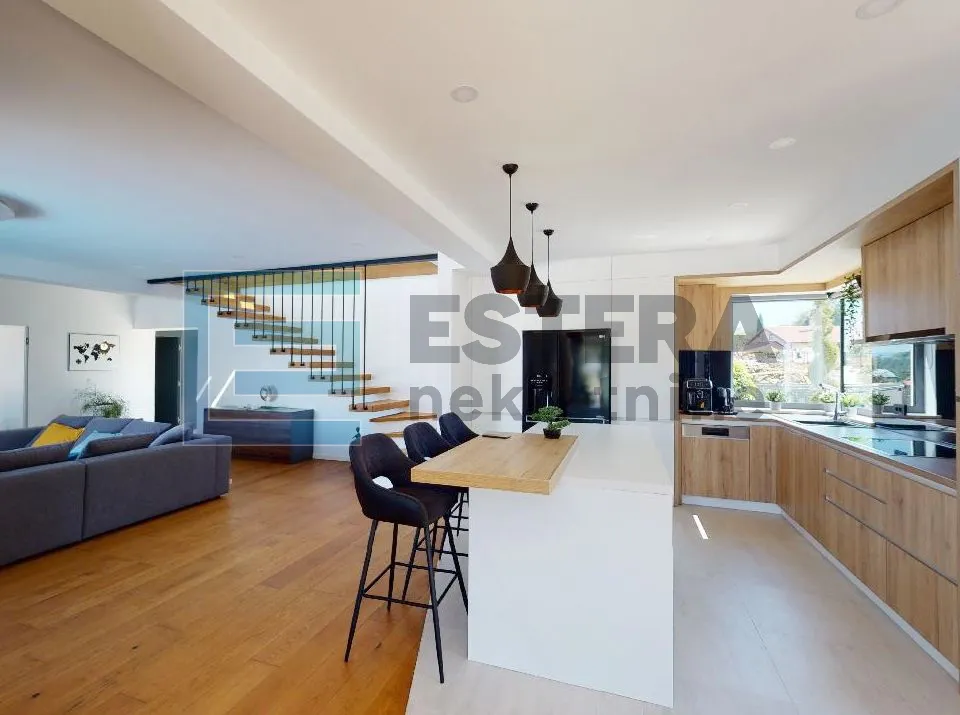 vila unutrašnjost istre 450 m2 - slika 13