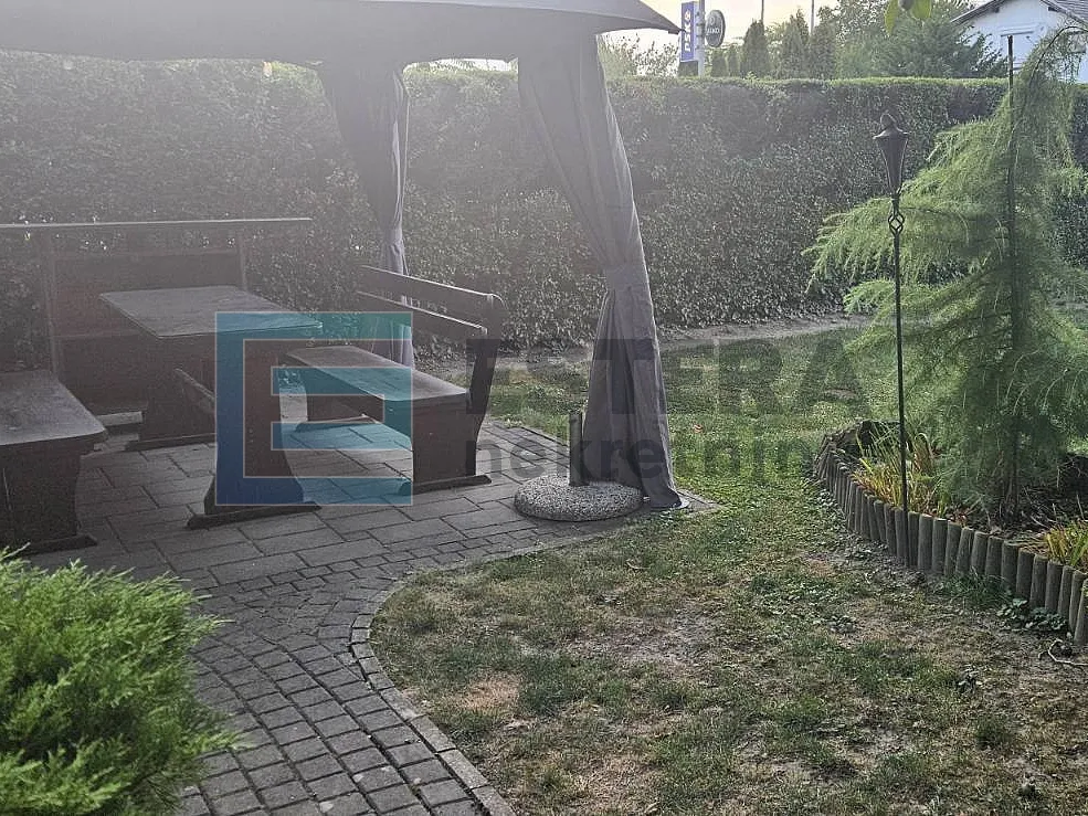 kuća 250 m2 prodaja varaždin, vrt, 3 parkinga + garaža - slika 13
