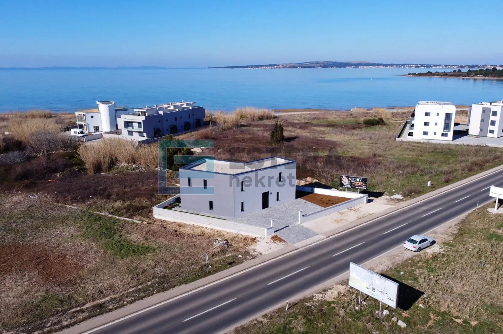luksuzna vila prodaja privlaka, 200 m2, bazen - slika 8