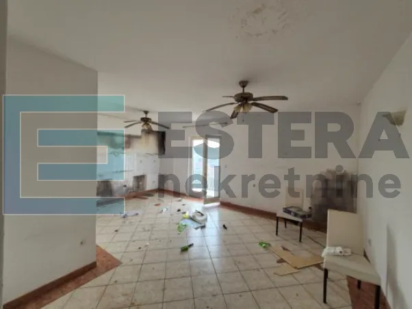 kuća sa 4 jedinice prodaja čiovo, 444 m2 - slika 27