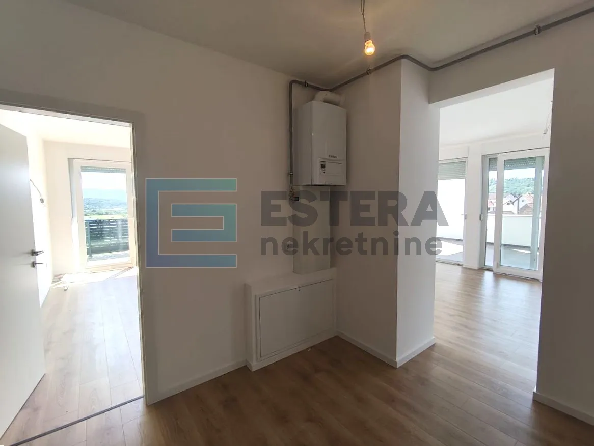 trosoban stan novogradnja (penthouse) 103,71 m2 novi marof - slika 4